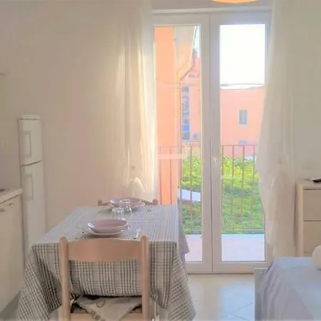 Uno & Apartment *