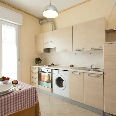 Uno & Apartamento Rimini