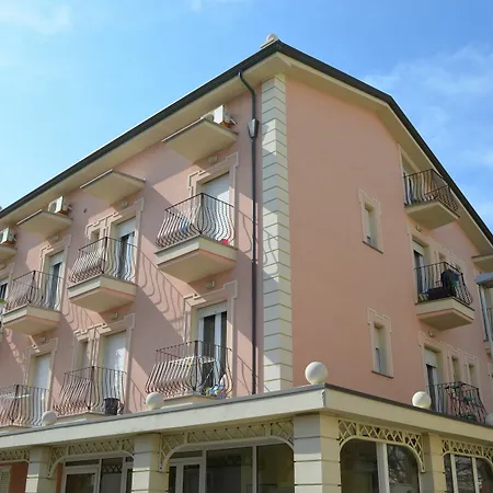 Apartment Uno & Rimini